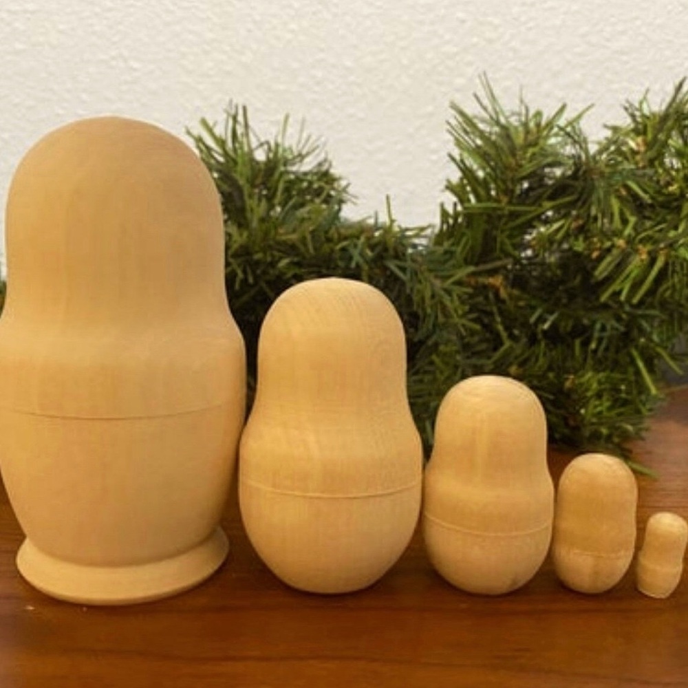 Nesting Dolls Unpainted Set! 5 pieces Paint Your Own Dolls